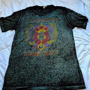 Journey Tour 2017 shirt size large